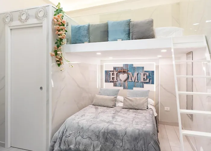 House Benedetta Centro Di Naples