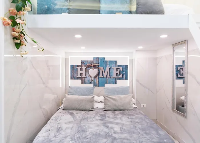 House Benedetta Centro Di Naples