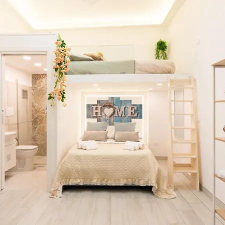 公寓 House Benedetta Centro Di *