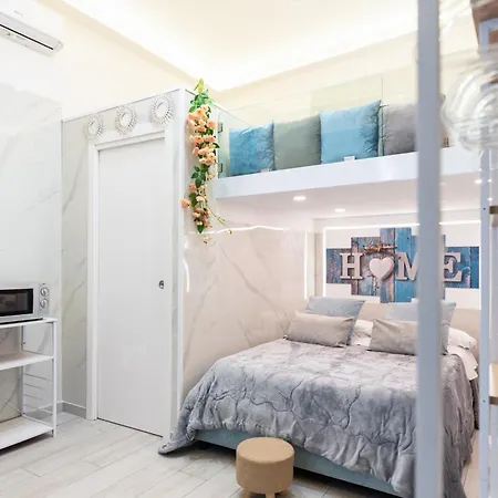 House Benedetta Centro Di *